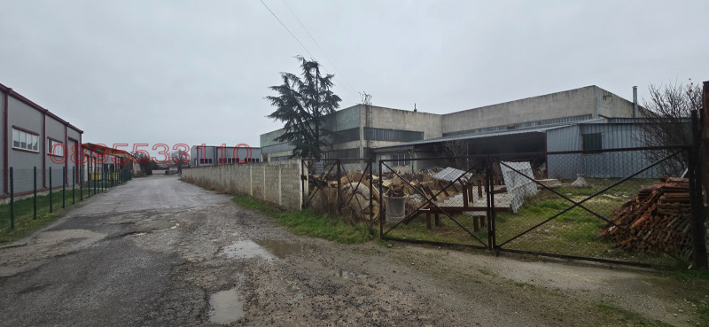 Продава ПРОМ. ПОМЕЩЕНИЕ, гр. Ямбол, Клокотница, снимка 3 - Производствени сгради - 53062386