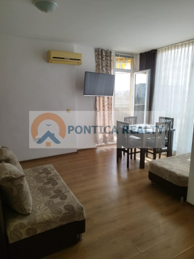 1 chambre k.k. Slantchev bryag, région Bourgas
