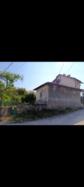 Ev Katina, Sofia