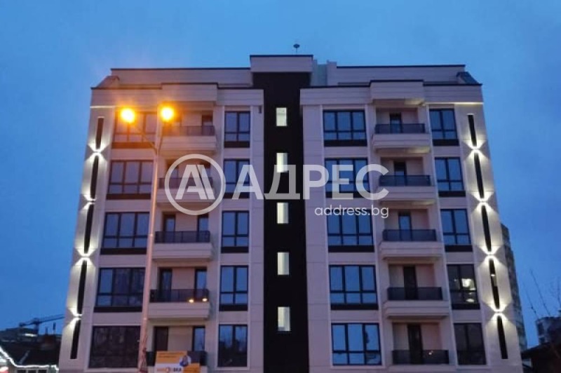 Zu verkaufen  Studio Sofia , Nadeschda 4 , 39 qm | 83020126