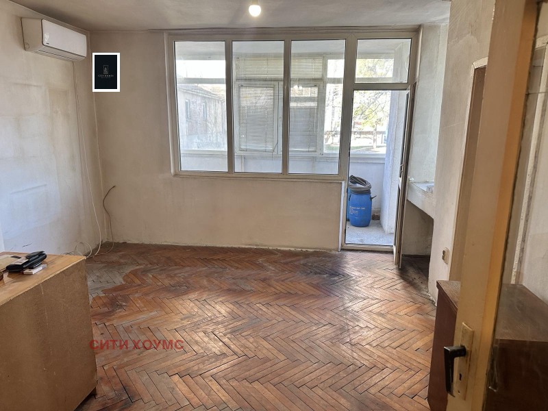 Продается  2 спальни Кърджали , Веселчане , 65 кв.м | 25060437