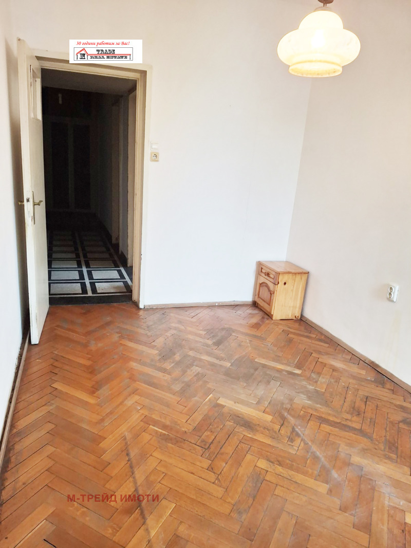 Продава 4-СТАЕН, гр. София, Докторски паметник, снимка 5 - Апартаменти - 53044602