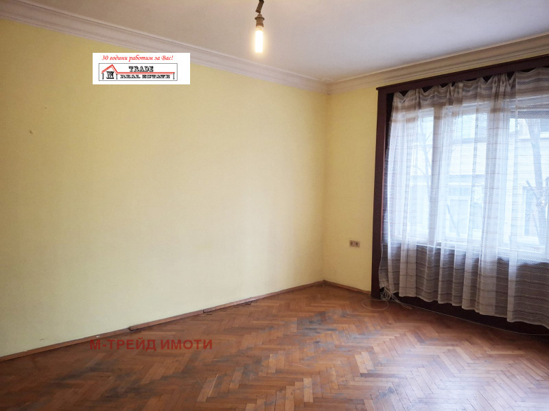 Продава 4-СТАЕН, гр. София, Докторски паметник, снимка 2 - Апартаменти - 53044602