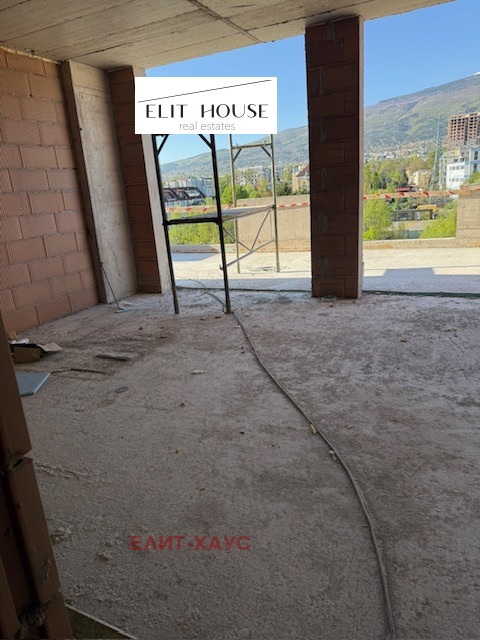 Продава 4-СТАЕН, гр. София, Кръстова вада, снимка 2 - Апартаменти - 54328162