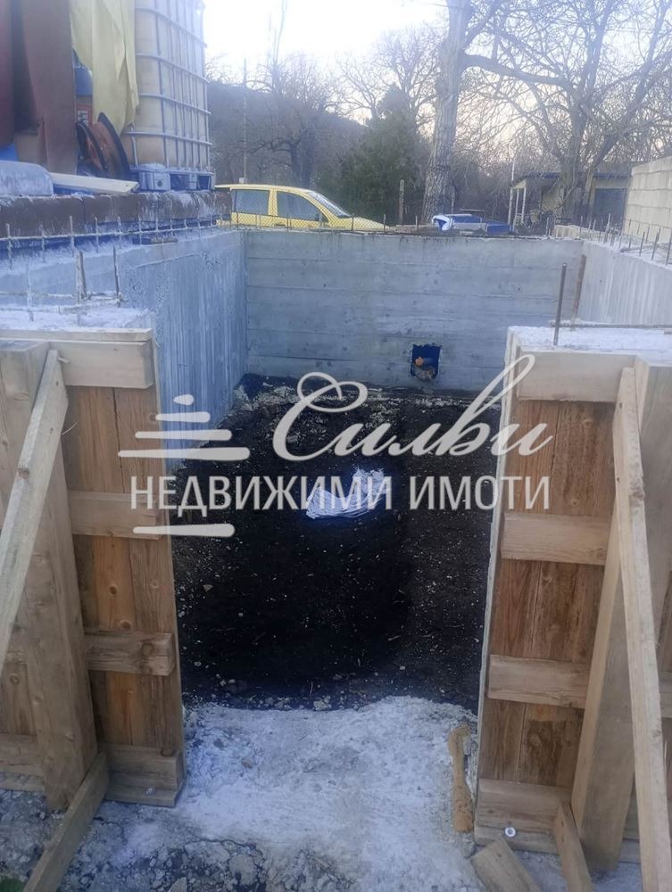 Продава ВИЛА, гр. Шумен, м-т Под Манастира, снимка 4 - Вили - 54866812