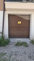 Продава ГАРАЖ, ПАРКОМЯСТО, гр. Враца, Център, снимка 1