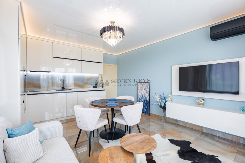 Продава 2-СТАЕН в град Варна, Бриз - 69 кв.м / 218 000 € » 426 370.94 лв., СЕДЕМ КЛЮЧА НЕДВИЖИМИ ИМОТИ