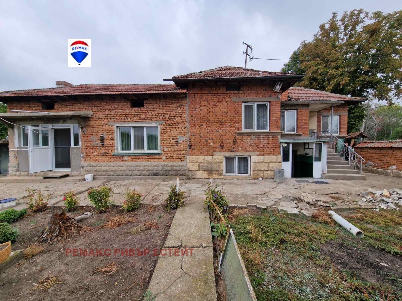 Продава КЪЩА в област Русе, с. Борисово - 81 кв.м / 43 000 € » 84 100.69 лв., РЕМАКС РИВЪР ЕСТЕЙТ