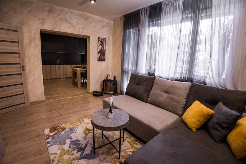 De vânzare  3 dormitoare Stara Zagora , Țentâr , 96 mp | 59108752 - imagine [7]