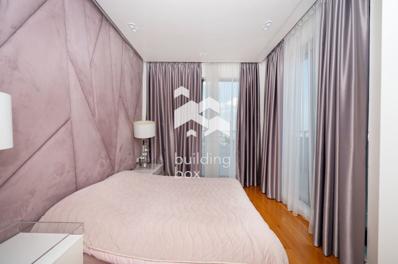 En venta  3+ dormitorios Plovdiv , Jristo Smirnenski , 372 metros cuadrados | 73078244 - imagen [11]