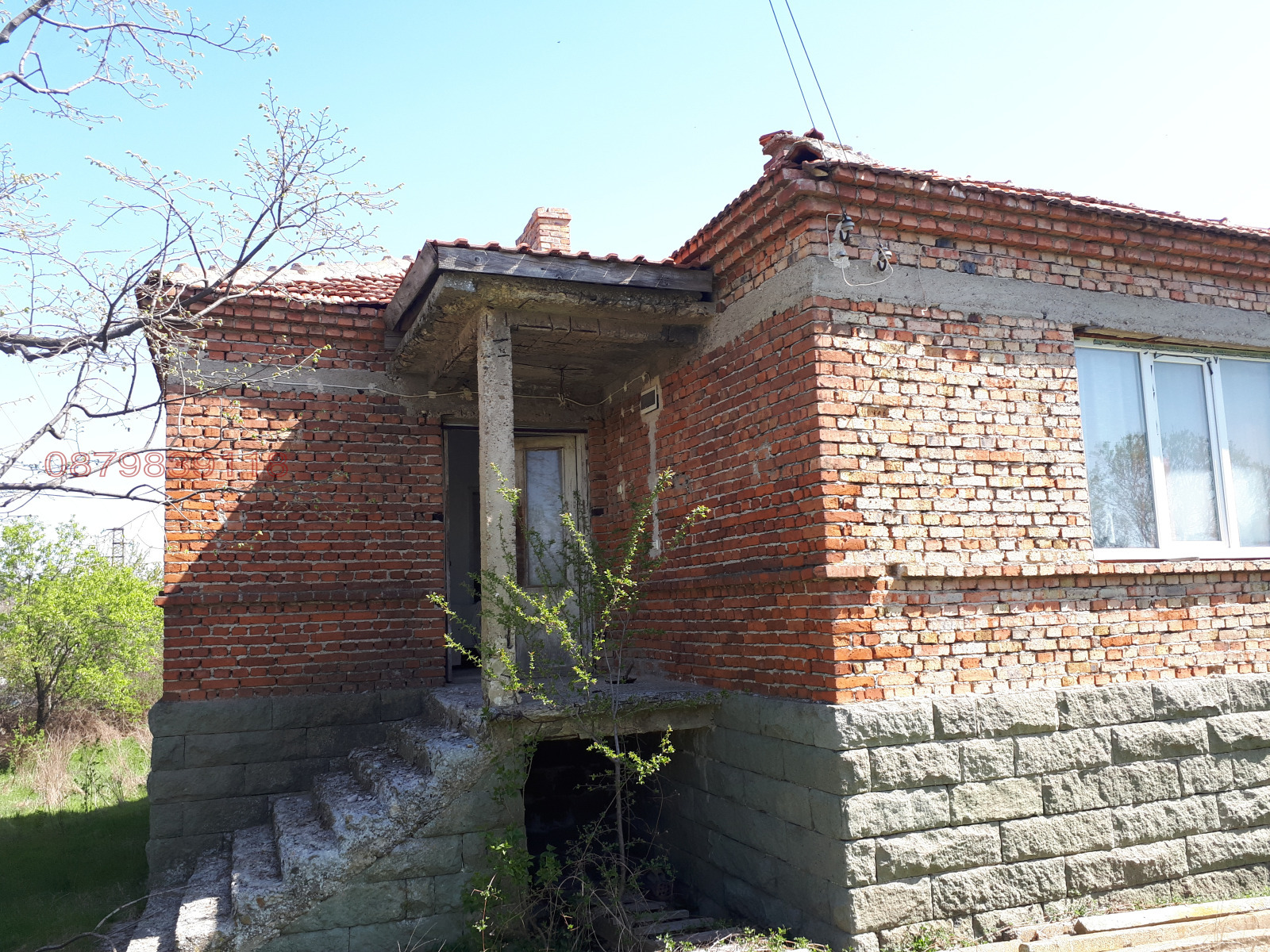 Продава КЪЩА, гр. Айтос, област Бургас, снимка 3 - Къщи - 54059144