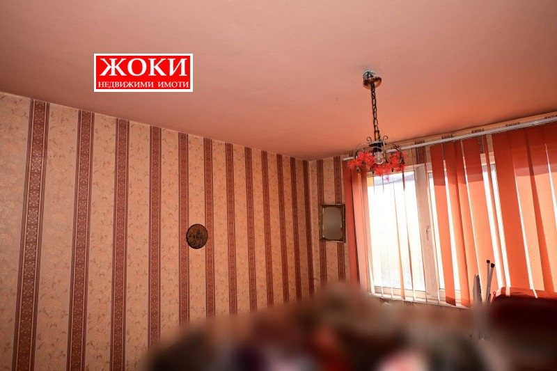 Продава  2-стаен град Перник , Център , 56 кв.м | 57588990 - изображение [3]