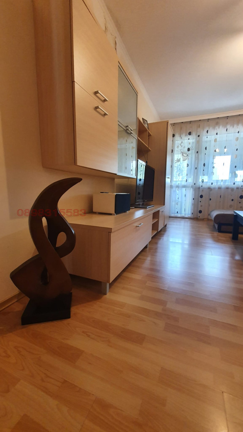 Продава 2-СТАЕН, гр. Пазарджик, Окръжна болница