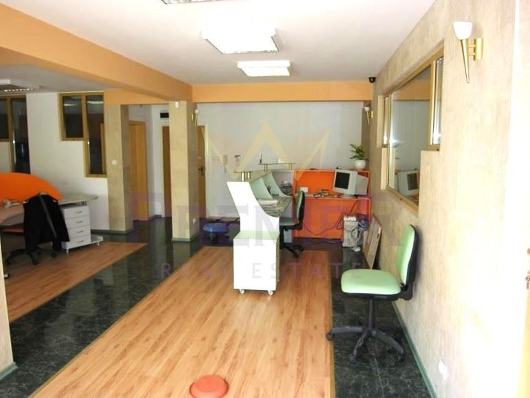 Eladó  Hivatal Sofia , Oborishte , 200 négyzetméter | 21573511 - kép [2]