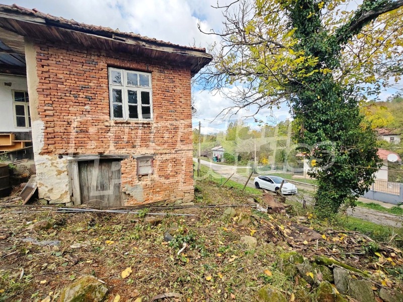 Продава КЪЩА, с. Костел, област Велико Търново, снимка 11 - Къщи - 53158557