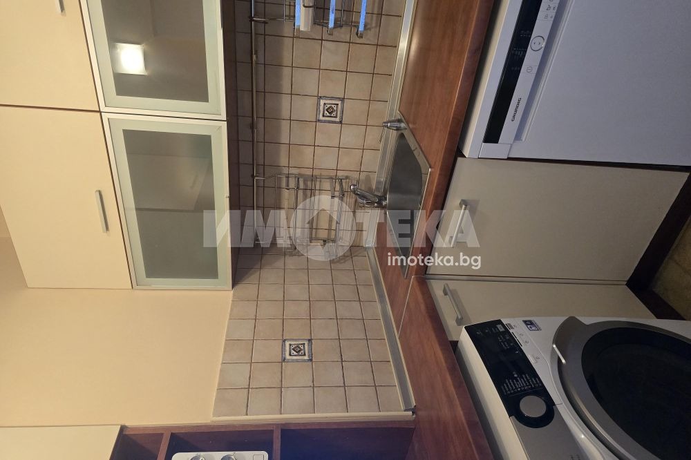 Продава 3-СТАЕН, гр. София, Младост 2, снимка 2 - Апартаменти - 53896380