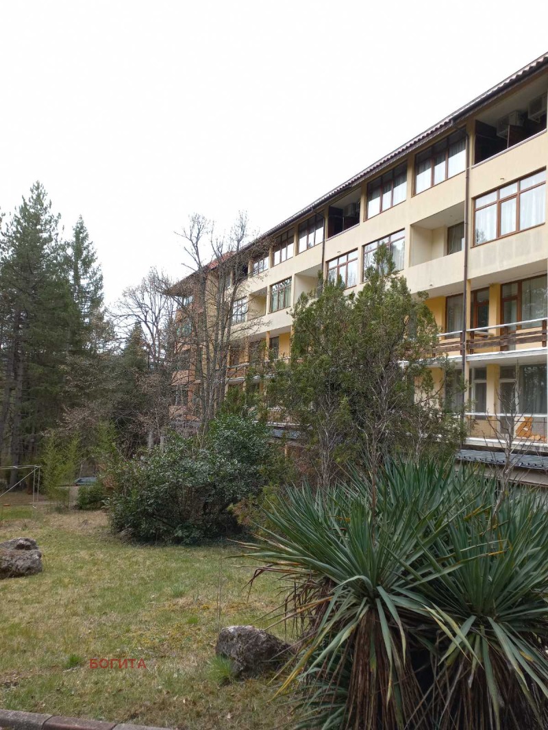Продава ХОТЕЛ в област Стара Загора, с. Старозагорски бани - 4354 кв.м / При запитване, БОГИТА