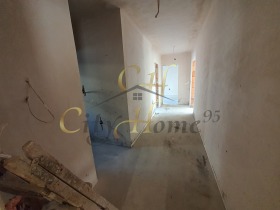 2 camere da letto Tsentar, Varna 8