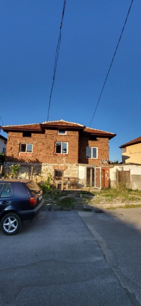 Продава Къща
