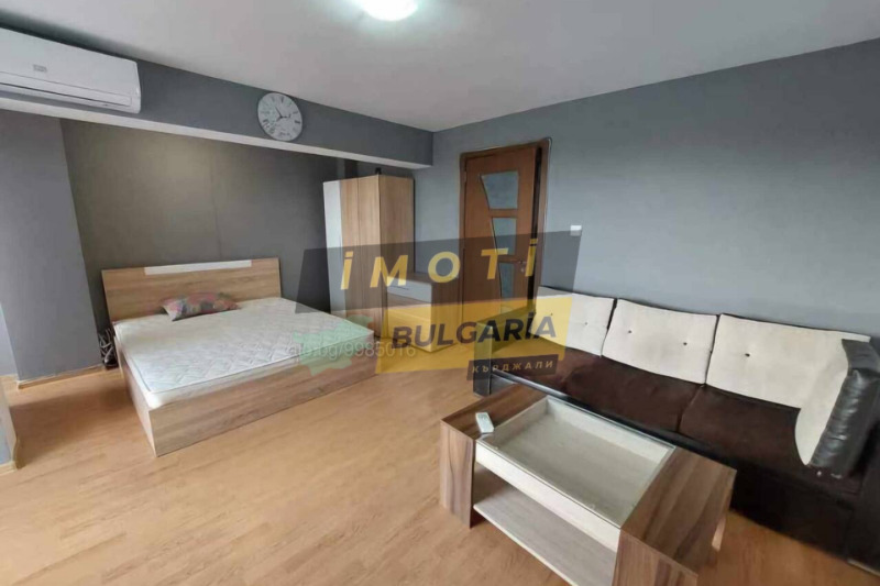 Продава 1-СТАЕН, гр. Кърджали, Център, снимка 4 - Апартаменти - 53156471