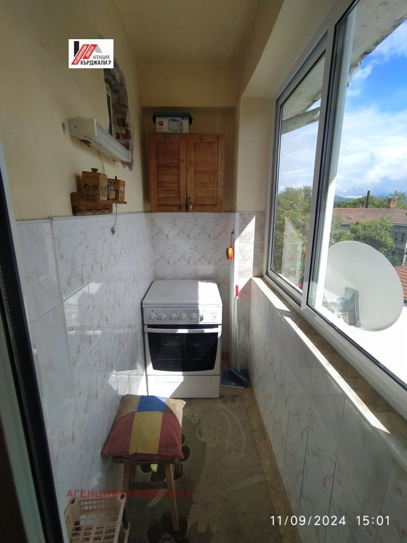 Продава  2-стаен град Кърджали , Център , 41 кв.м | 10343736 - изображение [5]