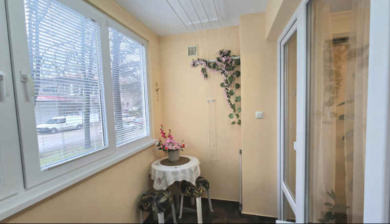 Продава 2-СТАЕН, гр. Русе, Дружба 1, снимка 10 - Апартаменти - 53015839