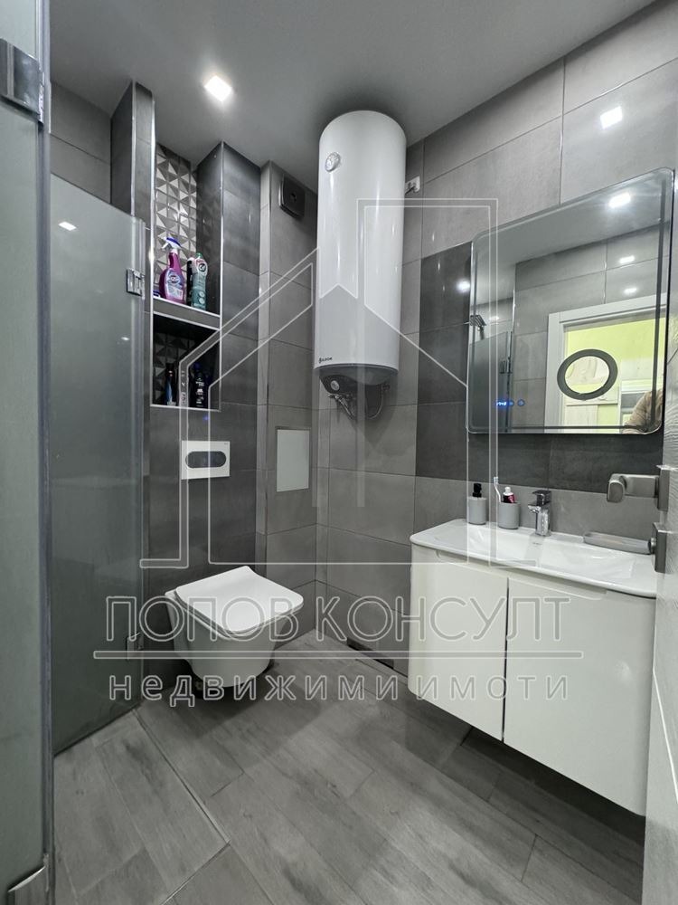 De vânzare  2 dormitoare Plovdiv , Iujen , 99 mp | 79783538 - imagine [12]