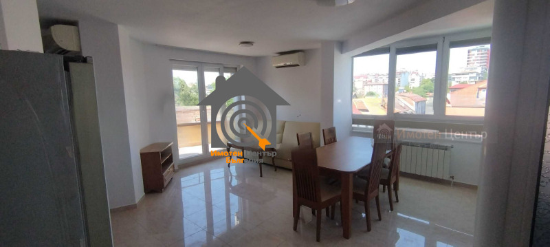 Na prodej  3 ložnice Sofia , Centar , 120 m2 | 16081413