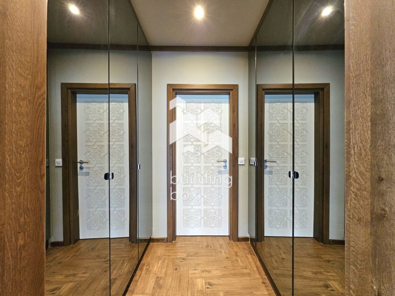 In vendita  3 camere da letto Sofia , Vitosha , 254 mq | 20744373 - Immagine [8]