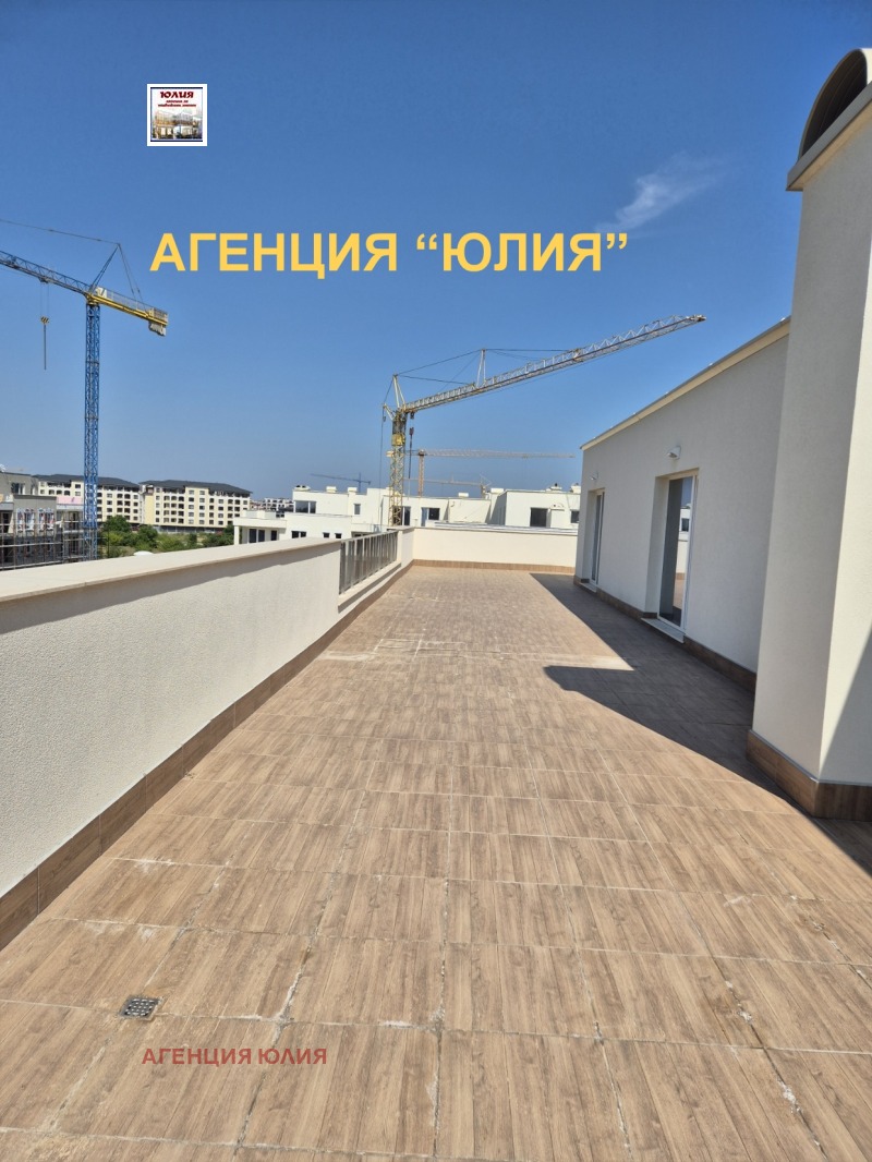 À venda  Mais de 3 quartos Plovdiv , Ostromila , 370 m² | 90277495 - imagem [13]