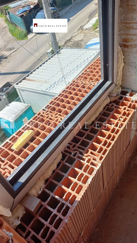 Продава КЪЩА, гр. София, Горна баня, снимка 2 - Къщи - 53187347