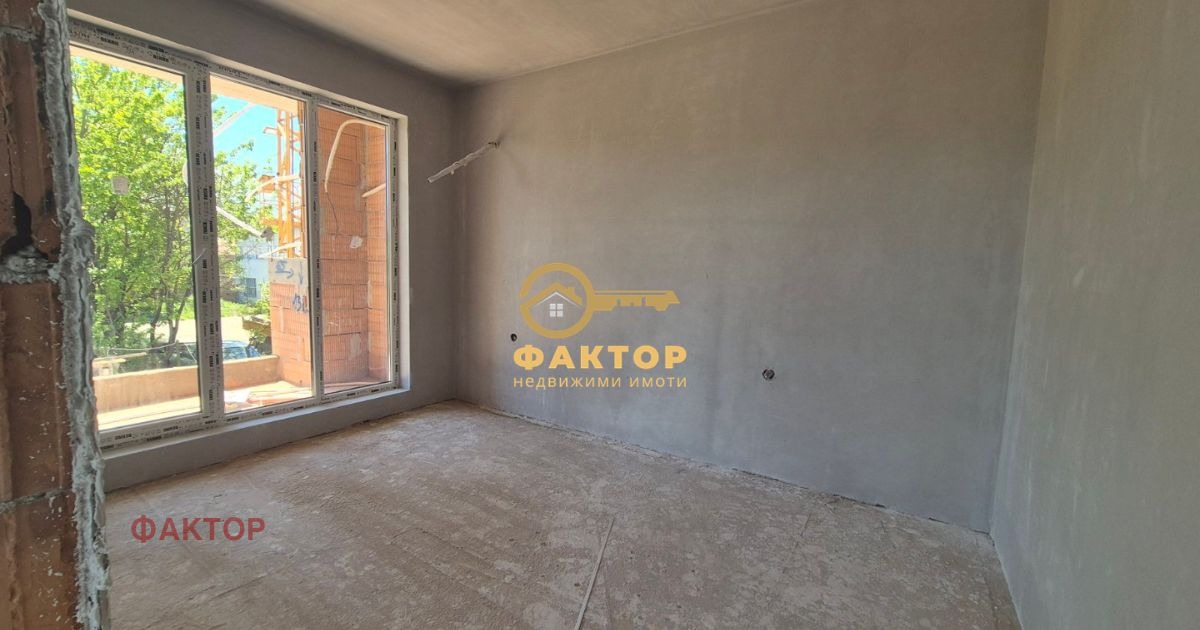 Продава 3-СТАЕН, гр. Пловдив, Коматево
