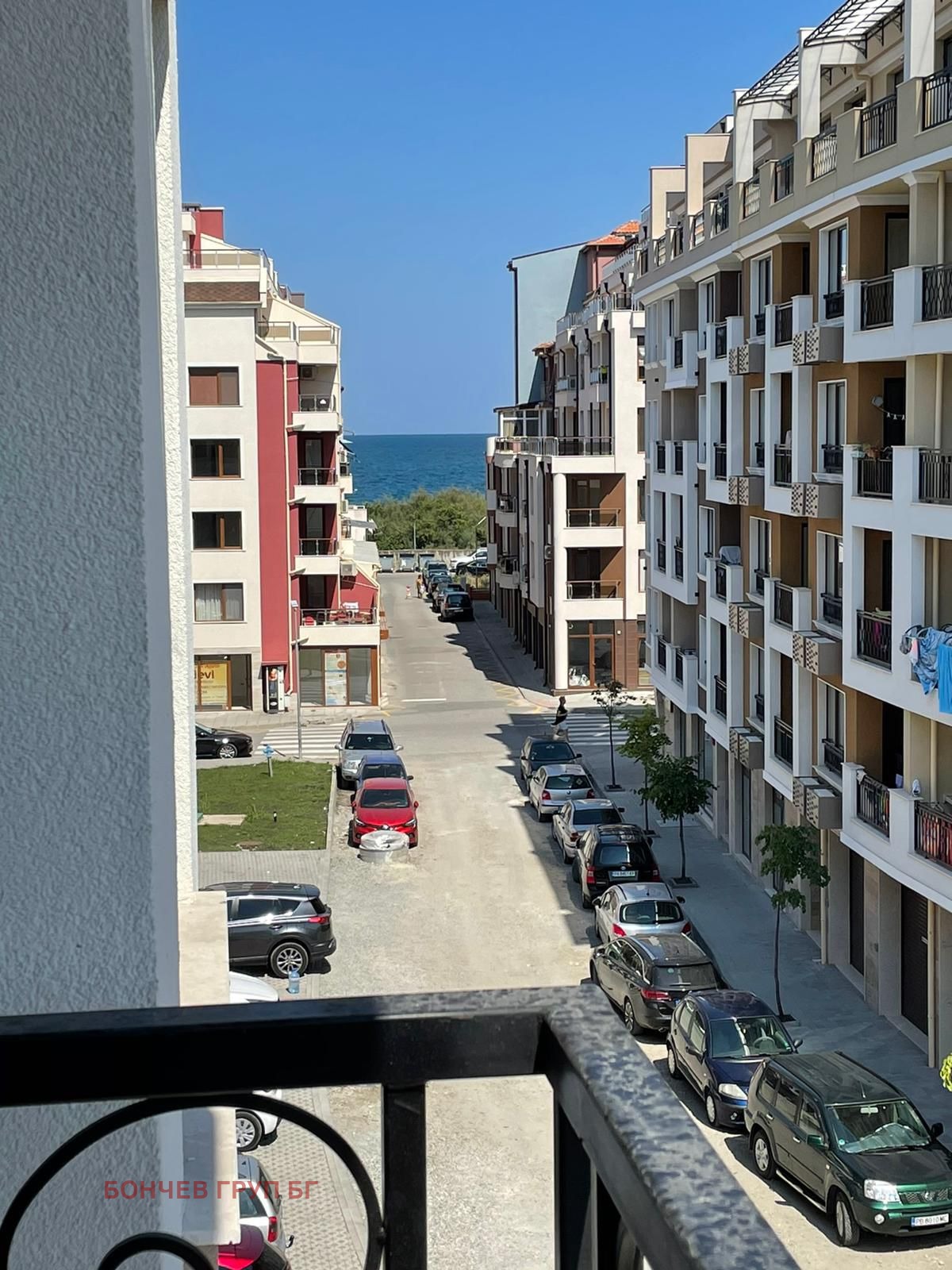 Продава МНОГОСТАЕН, гр. Поморие, област Бургас, снимка 11 - Апартаменти - 54983520