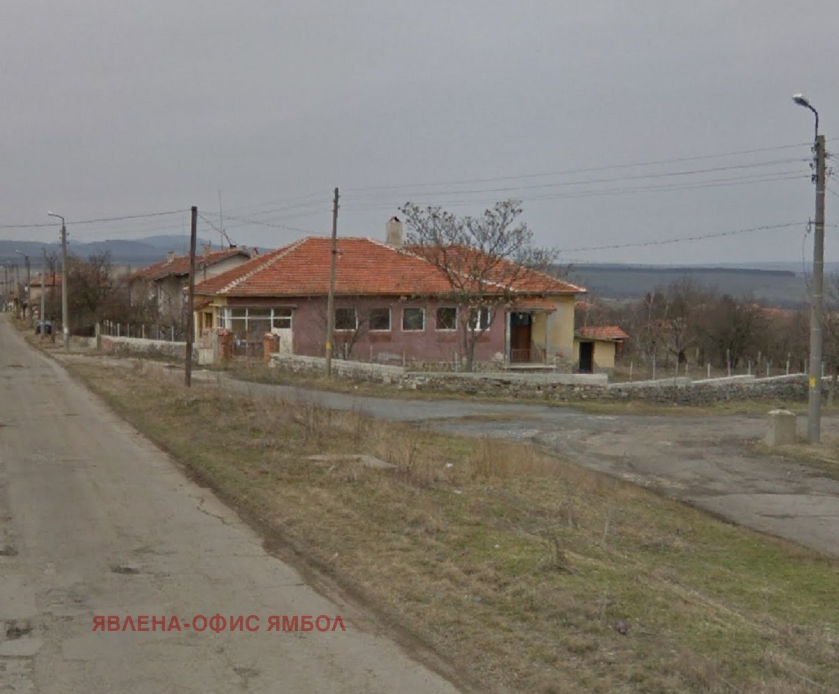 Продава КЪЩА, с. Войника, област Ямбол, снимка 2 - Къщи - 55031687