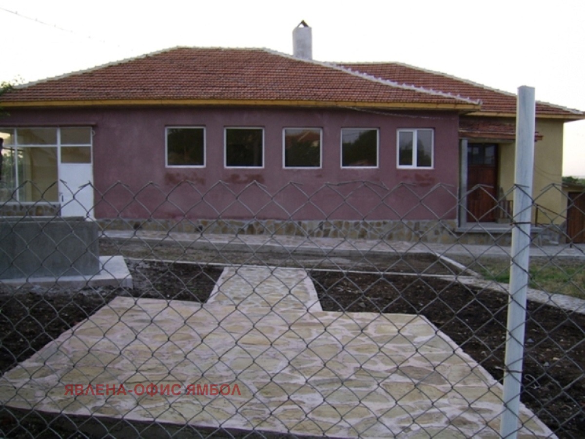Продава КЪЩА, с. Войника, област Ямбол, снимка 4 - Къщи - 55031687