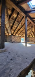 Продава КЪЩА, област Благоевград, с. Копривлен • 44000 € • 33884778 — Holmes.bg