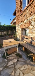Продава КЪЩА, област Благоевград, с. Копривлен • 44000 € • 33884778 — Holmes.bg