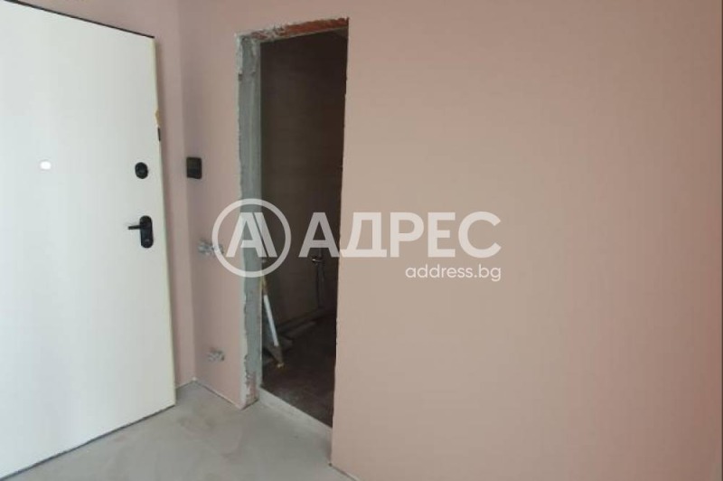 Na prodej  1 ložnice Sofia , Krasno selo , 74 m2 | 19643321 - obraz [3]