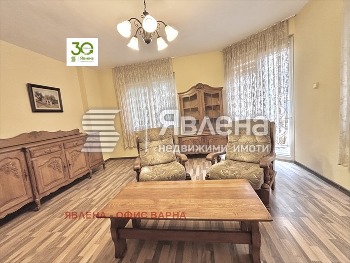 Eladó  2 hálószobás Varna , Operata , 110 négyzetméter | 18401561 - kép [10]