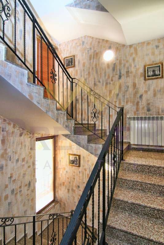 Продава КЪЩА, с. Аспарухово, област Варна, снимка 5 - Къщи - 52452386