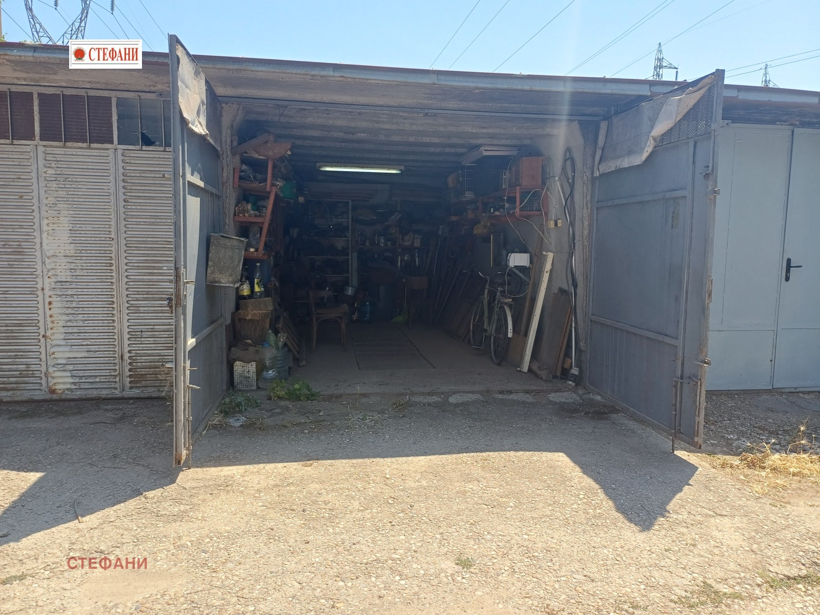 Продава ГАРАЖ, ПАРКОМЯСТО, гр. Русе, Здравец Изток