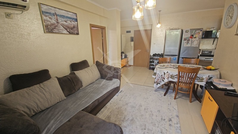 Продава 3-СТАЕН в област Бургас, к.к. Слънчев бряг - 76 кв.м / 95 000 € » 185 803.85 лв., ЕКС НВД БУРГАС ООД
