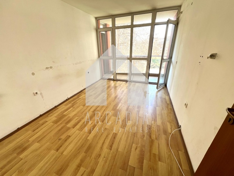 Продава 3-СТАЕН, гр. Пловдив, Гагарин, снимка 2 - Апартаменти - 53797288