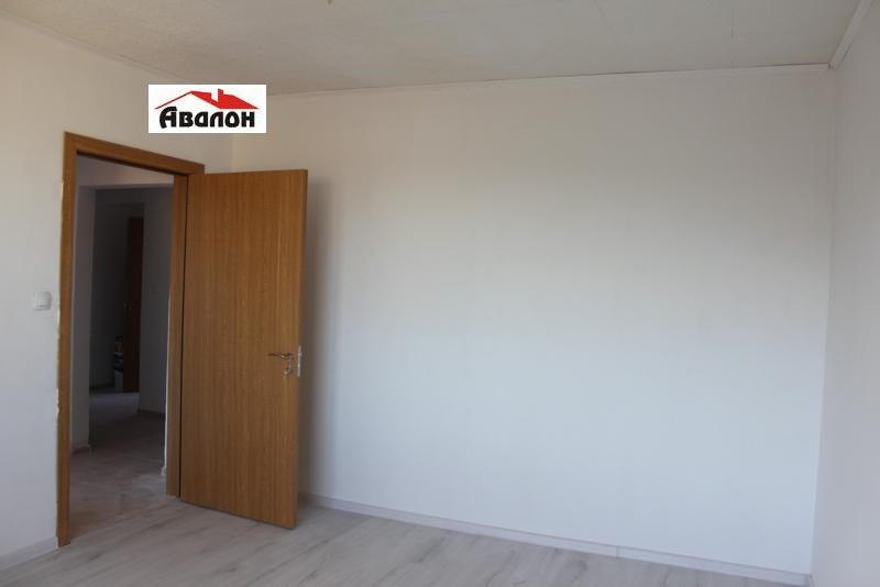 Продава  2-стаен град Русе , Дружба 3 , 58 кв.м | 47592036 - изображение [4]