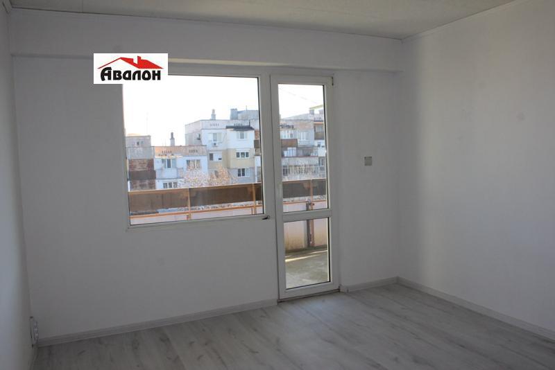 Продава  2-стаен град Русе , Дружба 3 , 58 кв.м | 47592036 - изображение [5]