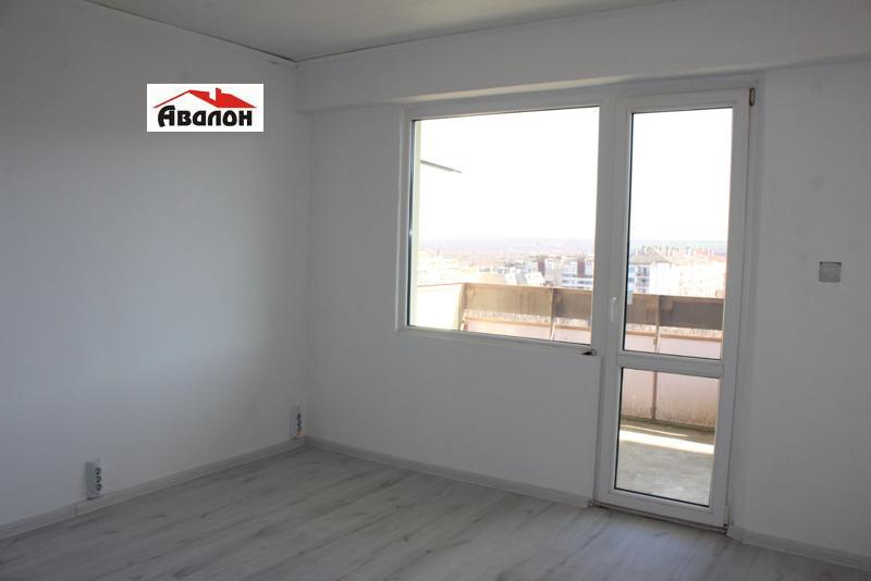 Продава  2-стаен град Русе , Дружба 3 , 58 кв.м | 47592036 - изображение [3]