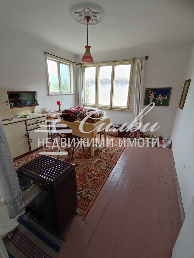 Продава  Етаж от къща град Шумен , Добруджански , 282 кв.м | 62011391