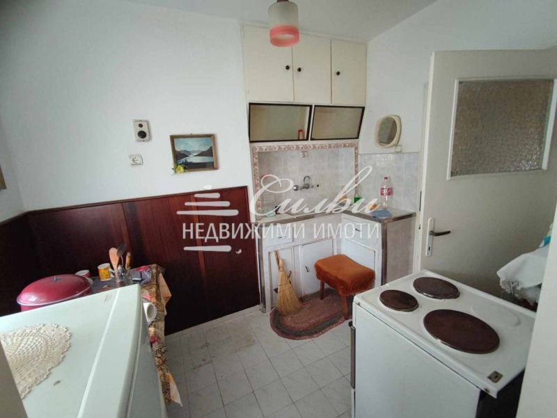 Продава  Етаж от къща град Шумен , Добруджански , 282 кв.м | 62011391 - изображение [3]