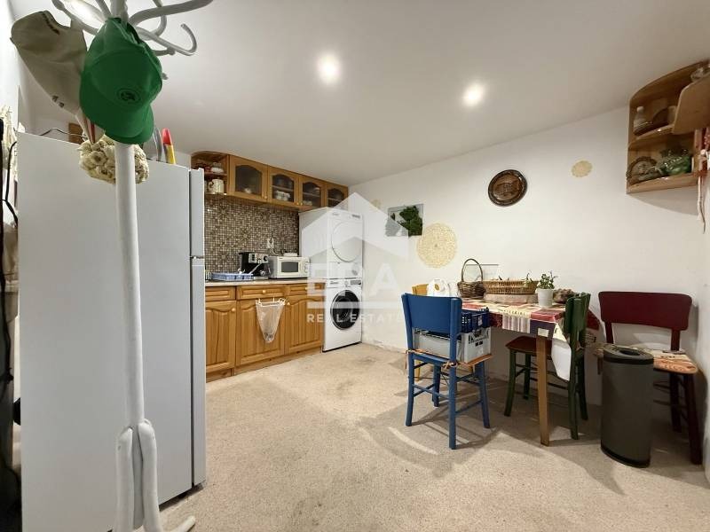 Продава КЪЩА, с. Веринско, област София област, снимка 10 - Къщи - 53270774