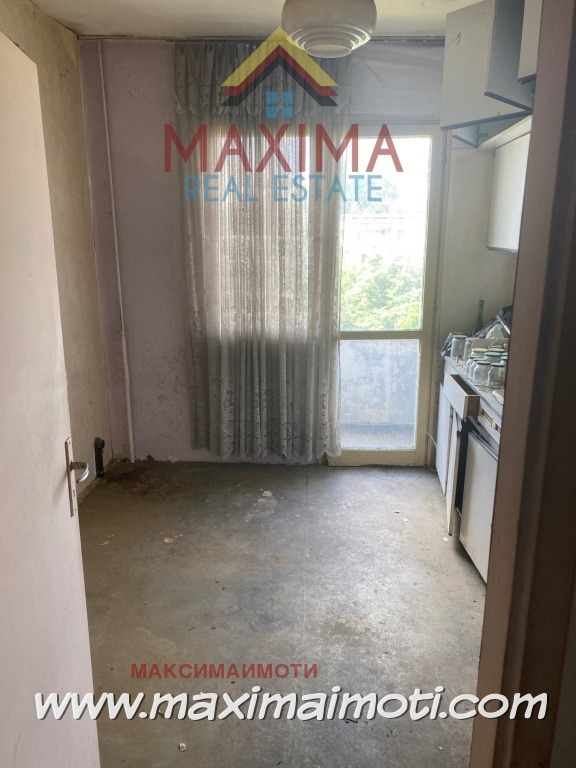Προς πώληση  1 υπνοδωμάτιο Πλοβδηβ , Χρηστο Σμηρνενσκη , 65 τ.μ | 27443150